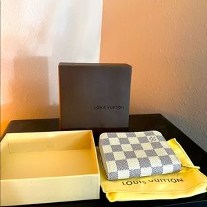 AUTHENTIC Louis Vuitton damier azur wallet